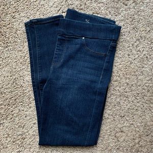 Liverpool Sienna Pull-On Ankle in Silky Soft Denim